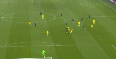 法甲赛报:姆巴佩哑火 穆瓦尼替补上场破门 巴黎主场2-1险胜南特