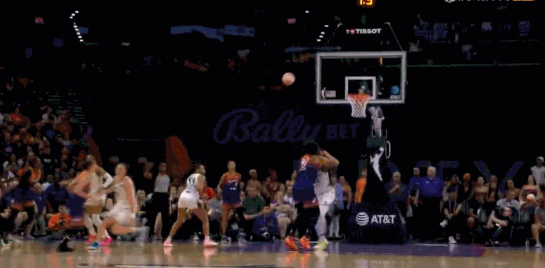 格斗才是精英!水星终结了自由队的8连胜; Griner 回归后5 场比赛中赢下4 场