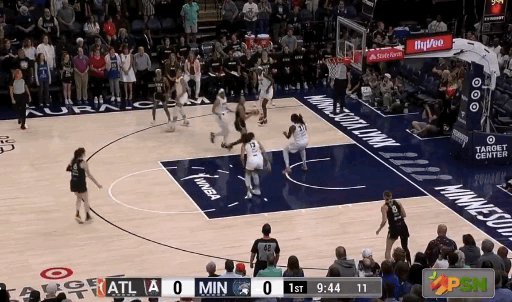 WNBA比赛战报：科利尔16+8 格雷霍华德三分球14投0中 山猫68-55梦想