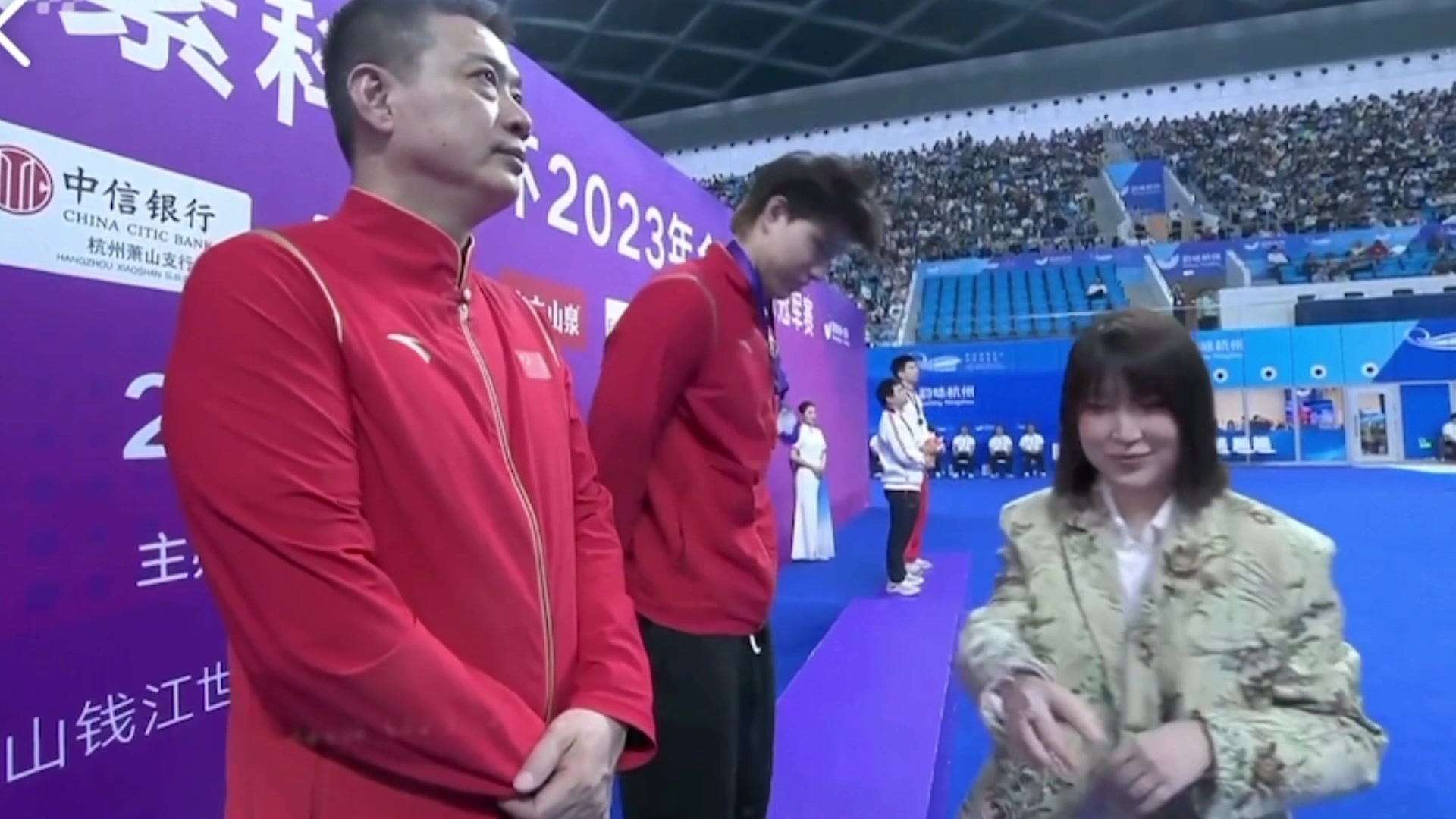 未婚妻控诉覃海洋:出轨甚至孕期出轨、聊骚,录亲密视频威胁我!